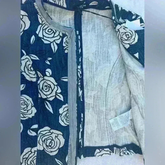 MONNALISA JAKIOO Size women  M Sleeveless Blue Floral Roses Neoprene Blazer $355 - Picture 9 of 12